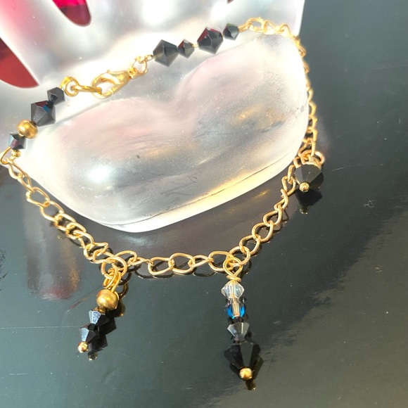 FREE WITH PURCHASE bracelet with genuine Swarovski crystals - Picture 4 of 10